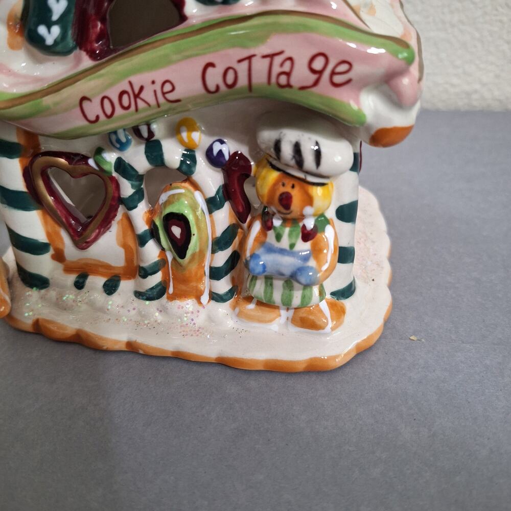 Blue Sky Clayworks Christmas Gingerbread House MOM'S COOKIE COTTAGE Tea Light - Picture 2 of 8